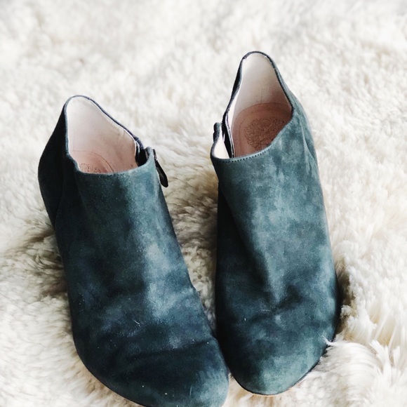 Vince Camuto Shoes - Vince Camuto teal suede pointed toe booties